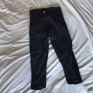 Lululemon capris